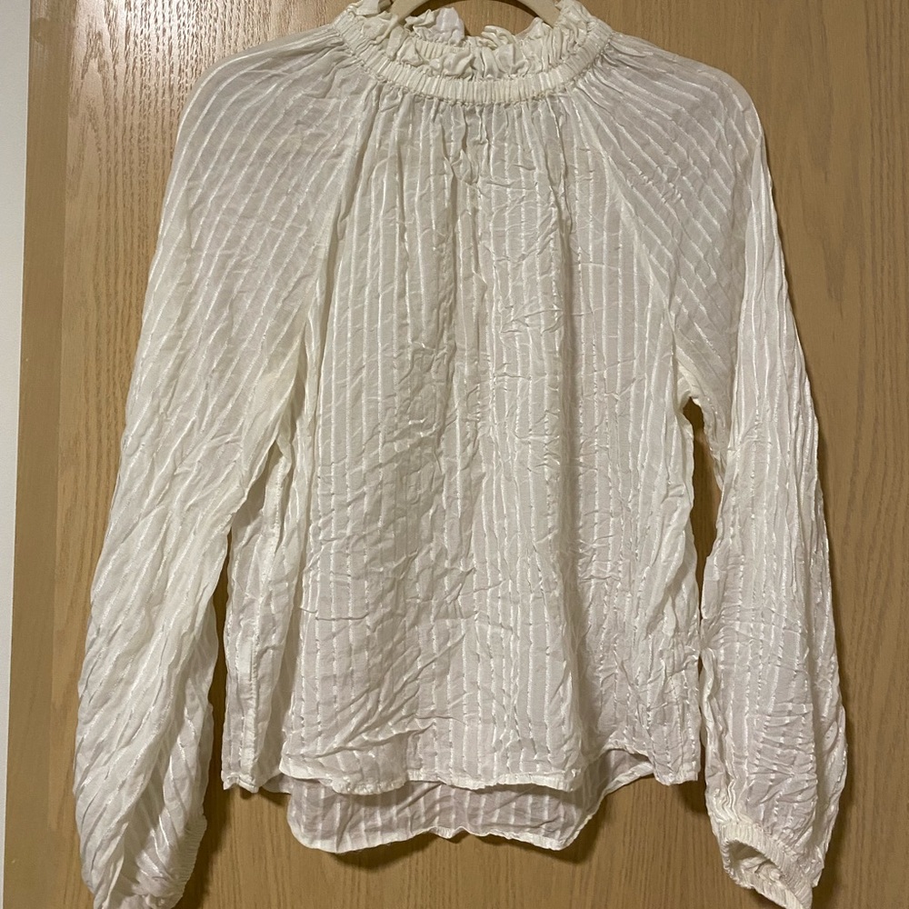ANN TAYLOR SHEER POET TOP — bohemian romantic! Great under a blazer/jacket